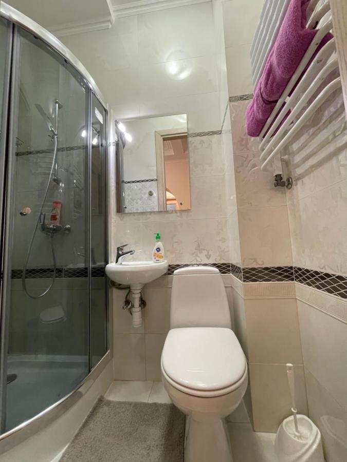 3 Rooms Apartments In The City Centr Lviv Luaran gambar